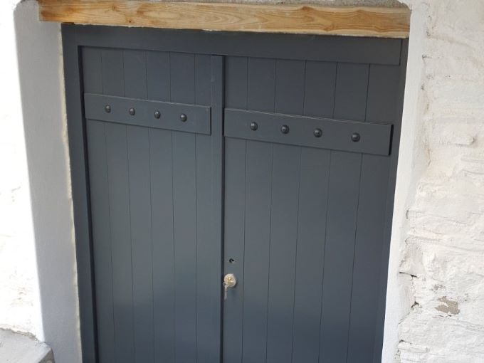 ξύλινη πόρτα ραμποτέ ergomasif