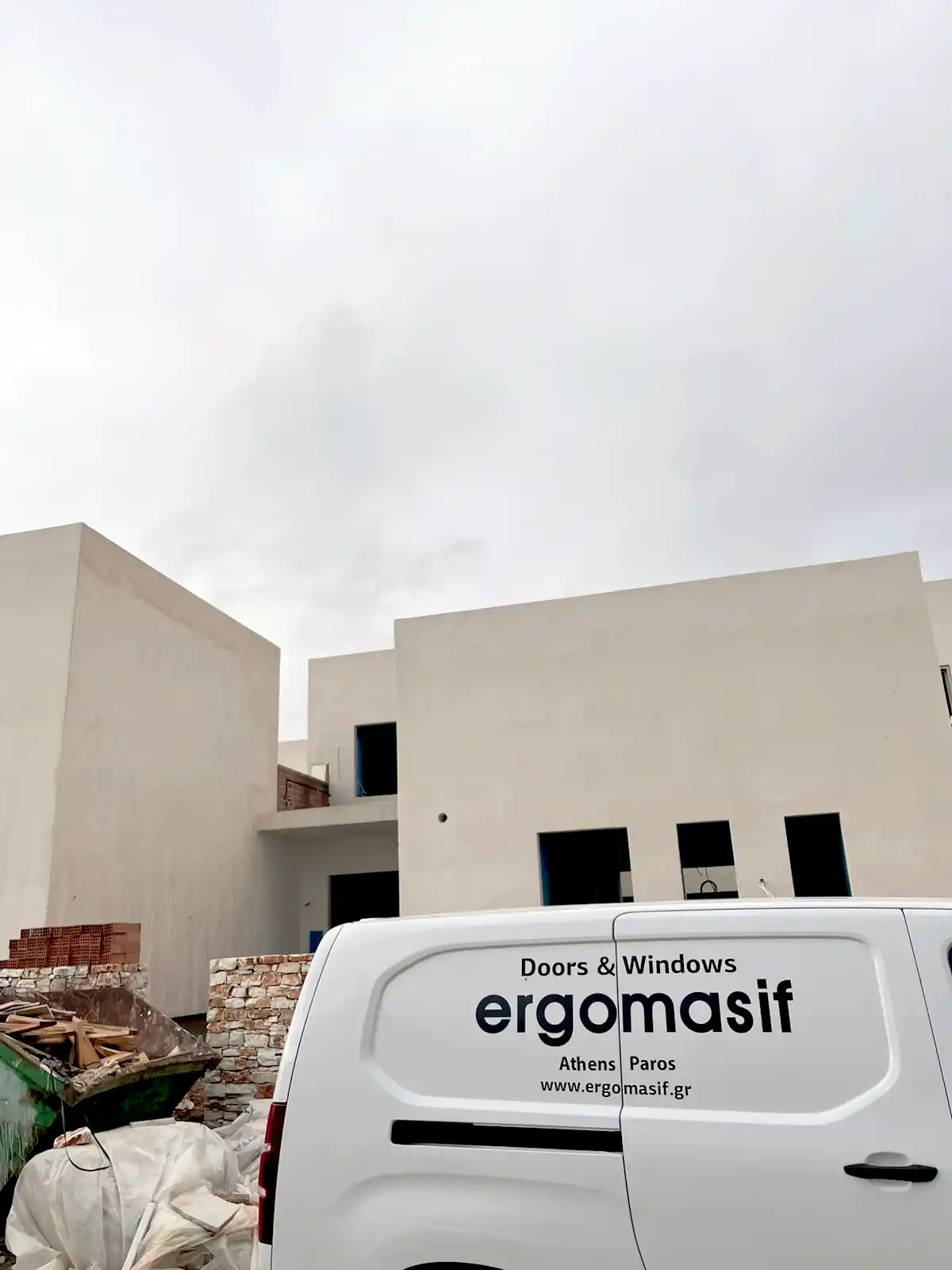ξύλινα κουφώματα ιδιωτική κατοικία Πάρος ergomasif